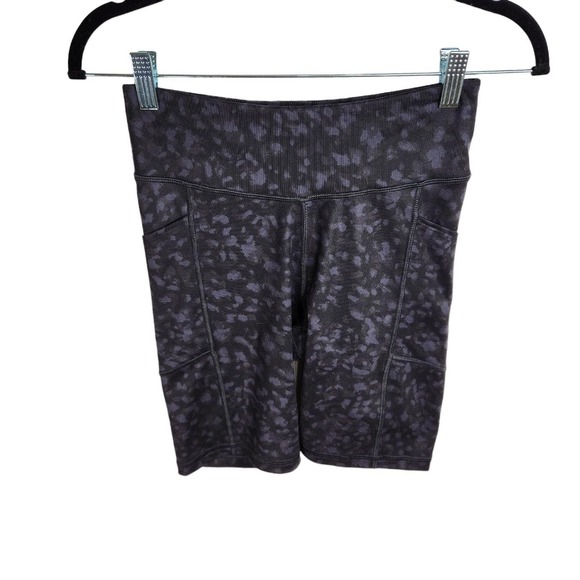 Gap Fit Bike Short‎ Black Leopard Women's XS - Picture 1 of 7